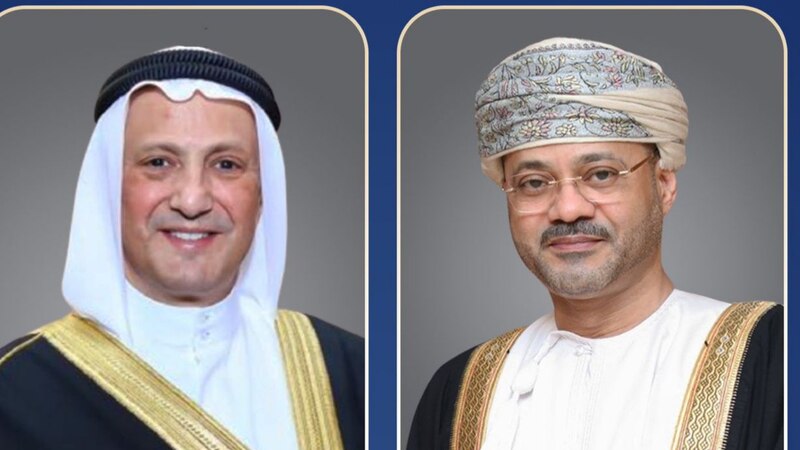 السيد بدر يهنئ وزير الخارجية الكويتي