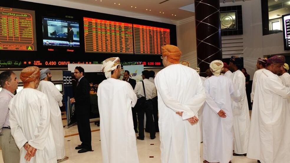 شركات تُرجِع مؤشر بورصة مسقط إلى الصعود