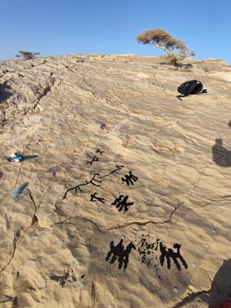 بالصور: علماء تشيكيون يعثرون على اكتشافات أثرية غامضة في سلطنة عمان