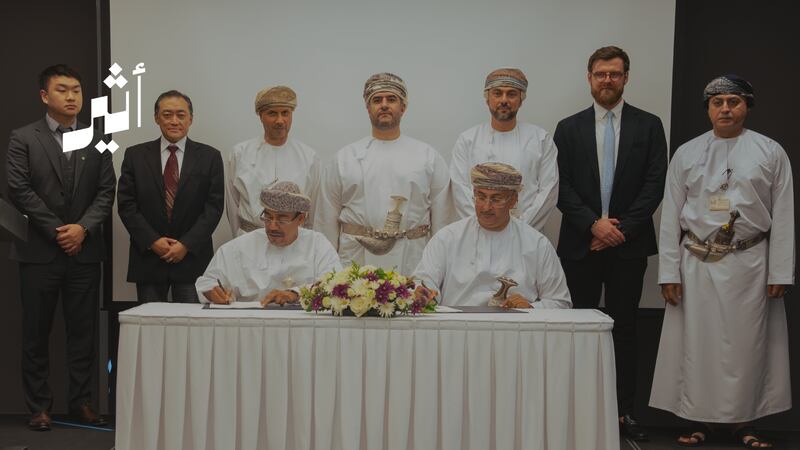 تدريب ثم توظيف: برنامج وطني لإعداد 321 خريجًا عُمانيًا في أول مصنع لتوربينات الرياح بالدقم  