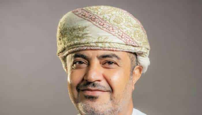 رئيس مجلس إدارة الطيران العماني: لا يوجد تضخم في الرواتب والاستشاري سيتسلّم نوعين من الرسوم