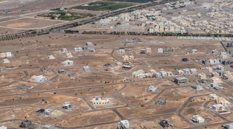 الداخلية الأكثر في توزيع الأراضي