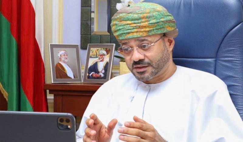 قبل القمة الخليجية: السيد بدر يتصل بنظيره السعودي