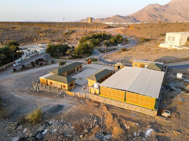 اكتمال إنشاء القرية الحرفية بولاية الحمراء، فهل تخطط لزيارتها في الموسم السياحي؟