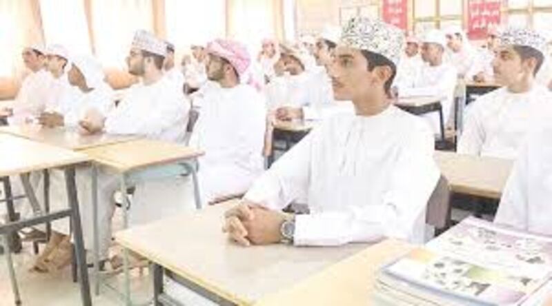 د.رجب العويسي يكتب: التعليم وتجسيد أولويات المرحلة الانتقالية في الخطة الدراسية