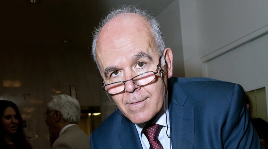 قراءة لـ “أثير” في مختارات للشاعر اليوناني سبيروس كوكيناكيس