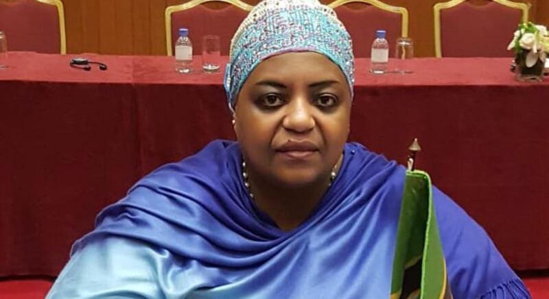 فاطمة رجب سفيرة جديدة لدى سلطنة عُمان