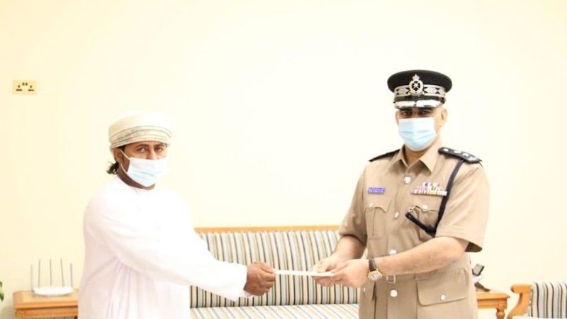 الشرطة تكرّم ثلاثة مواطنين