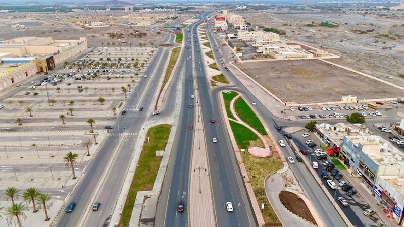 تعرف على تفاصيل ازدواجية طريق نزوى بهلاء