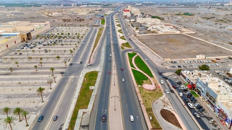 تعرف على تفاصيل ازدواجية طريق نزوى بهلاء