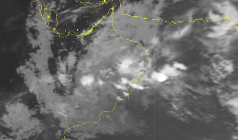 تراجع المنخفض المداري