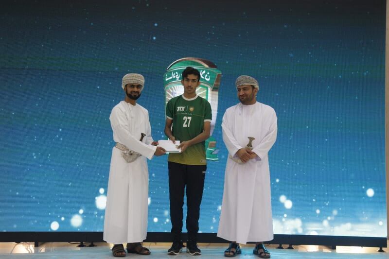 بالصور: جعلان يحتفل بتكريم أبطاله الناشئين