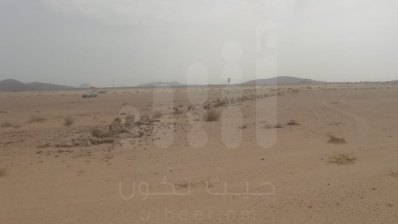 بالصور: مقابر في السلطنة لأناسٍ قيل بأنهم “خُسِف بهم”..وللعلم رأيٌ آخر