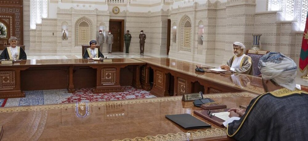 شمل توجيهات التقاعد واللجنة العليا: بيان عن اجتماع مجلس الوزراء برئاسة جلالة السلطان