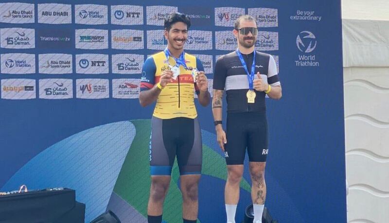 عماني ثانيًا في تحدٍ للدراجات بأبوظبي