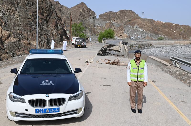 مسؤول في النقل: مستمرون في تهيئة الطرق المتأثرة بالأمطار