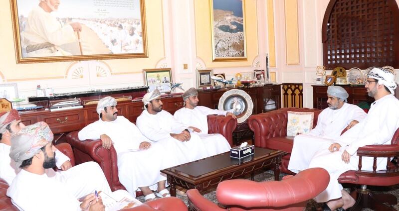 استعراض أوضاع قطاع النقل في شمال الباطنة بلقاء مع الفطيسي