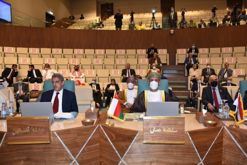 السلطنة تشارك في اجتماع بيئي عربي