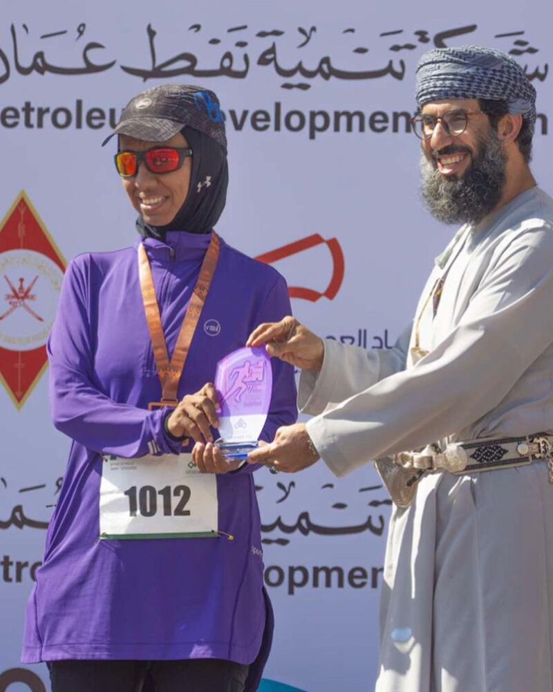 قصة مواطنة من 10 عمليات جراحية إلى تحقيق إنجازات رياضية