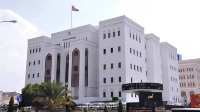 حياتنا والتأمين توضح التغطية والمزايا في عقود تأمين المركبات