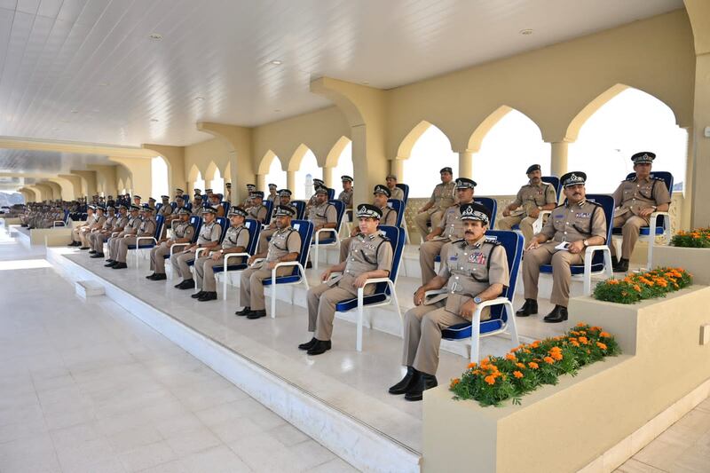 بالصور: تخريج فصائل جديدة من شرطة عمان السلطانية