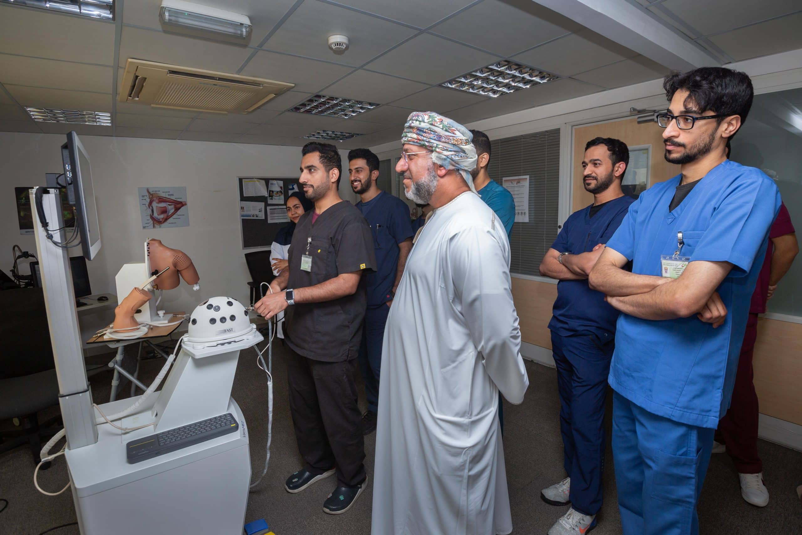 كيف يسهم المجلس العُماني للاختصاصات الطبية في الارتقاء بالمهن الطبية؟