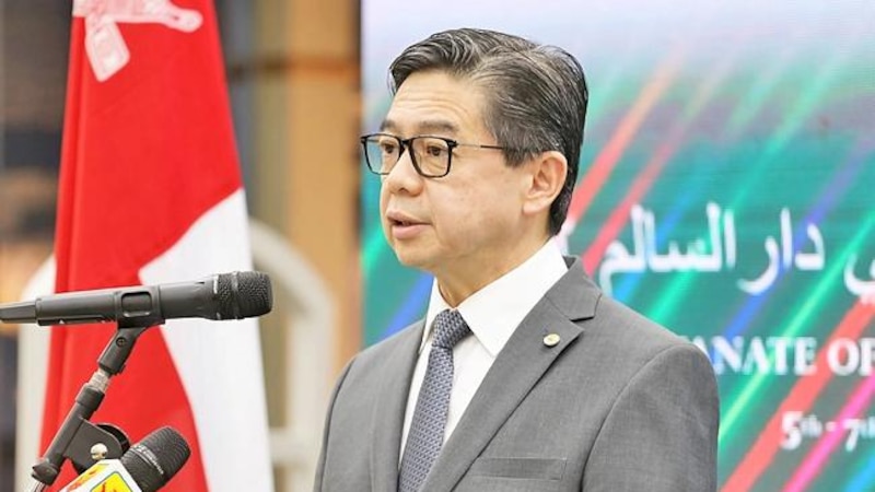 وزير المالية في بروناي يتحدث عن الاستثمارات المشتركة مع سلطنة عمان