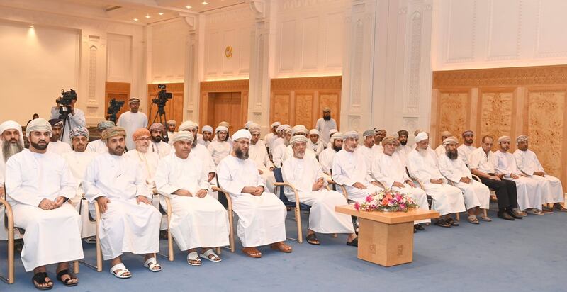 أُعلنت أسماؤهم اليوم: ماذا تقول للفائزين بمسابقة السلطان قابوس لحفظ القرآن الكريم؟