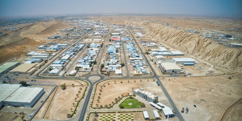 مع الاحتفال بيوم الصناعة العمانية: إليك هذه الأرقام والمعلومات المهمة