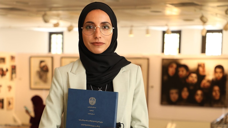 بمشروع هو الأول من نوعه: باحثة عُمانية توثِّق الألعاب الشعبية العُمانية بالفيديو