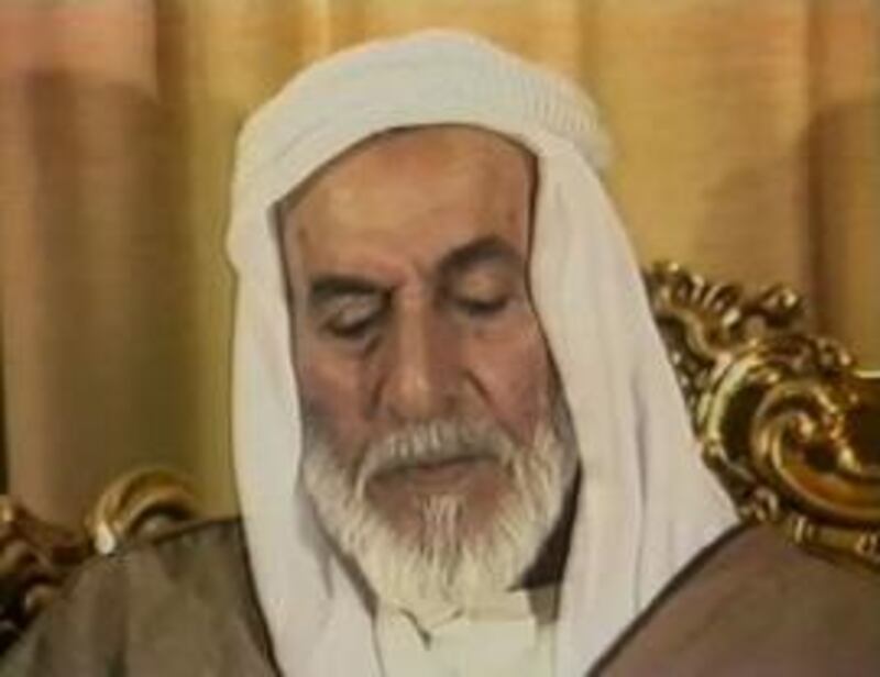 المكرّم السيد نوح البوسعيدي يكتب: رجلٌ أحبّ عُمان فأحبّه الله: نموذج الإخاء العُماني الإماراتي