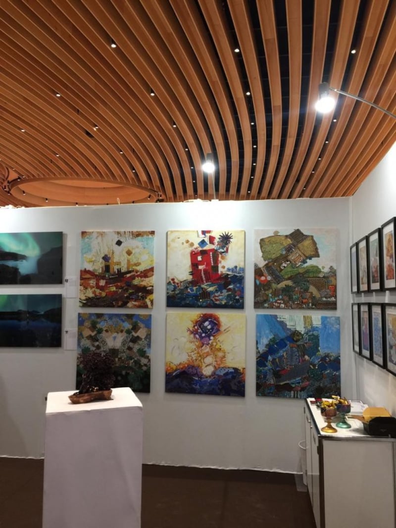 فنان عُماني يُشارك في معرض عالمي بـ “لوفر باريس”