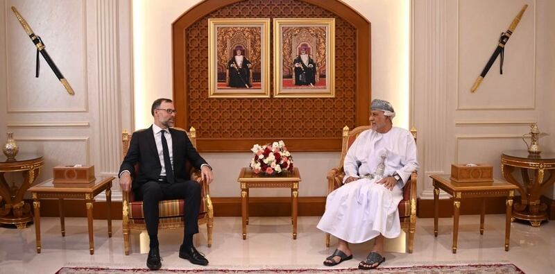 سمو السيد شهاب يستعرض العلاقات الثنائية مع سفير المجر