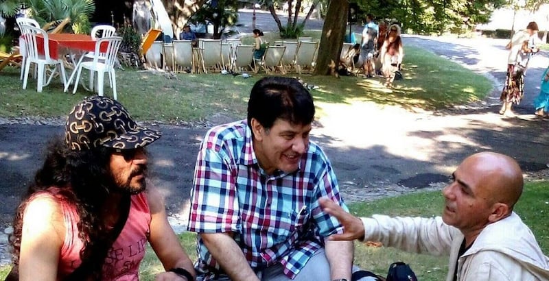 5 أسئلة وإجابتها تُعرِّف قرّاء “أثير” بالشاعر الليبي فرج العربي