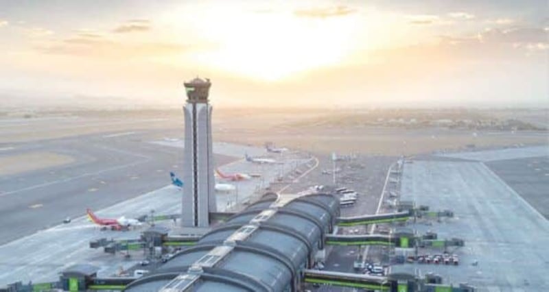 رصد: قرار عُماني بعدم السماح بمرور الطائرات الإسرائيلية