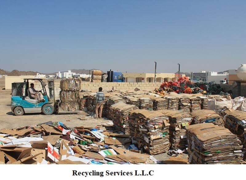 “فكرة” تحوّلت إلى “شركة”: شابان عُمانيان يؤسسان مشروعًا لاستثمار المخلفات