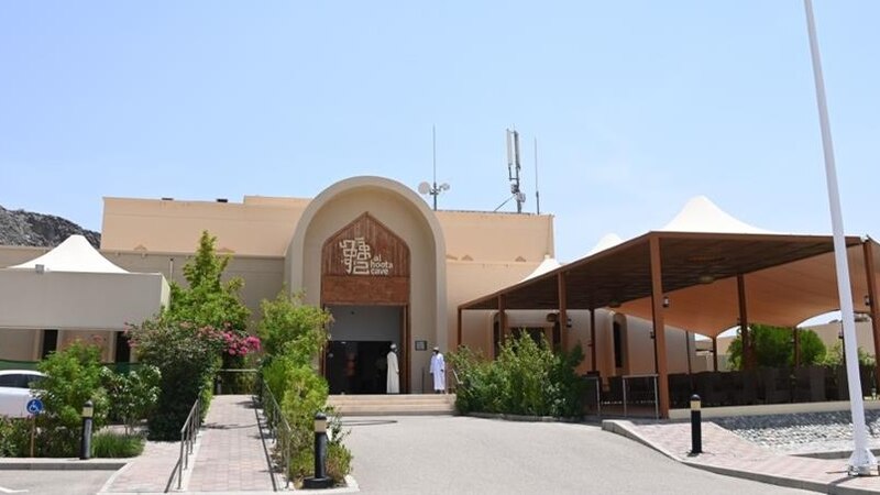 أعمال تحسينية في موقع عماني عمره يزيد على مليوني سنة؛ فهل زرته من قبل؟