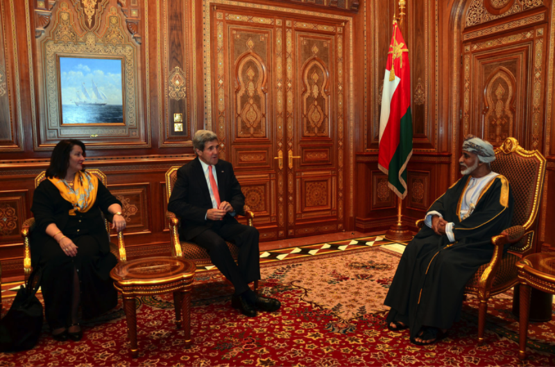 بعد دعوة ترامب لجلالة السلطان: ما الزيارات المتبادلة بين سلاطين عُمان ورؤساء أمريكا؟