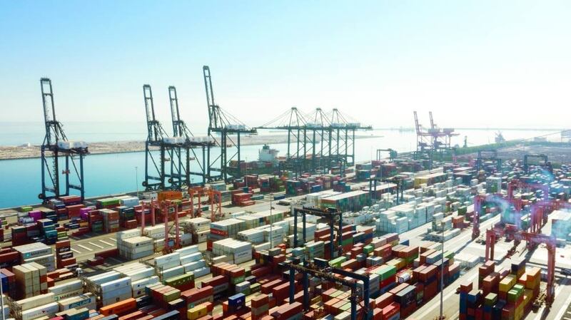 كيف تحمي الشركات العُمانية نفسها من تحديات الرسوم الجمركية الأمريكية؟