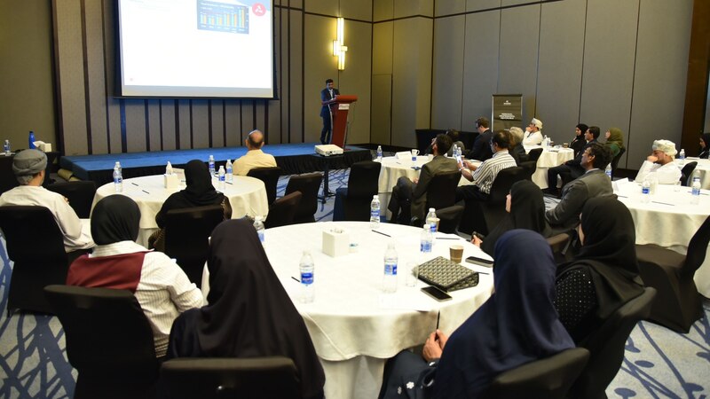 بنك مسقط ينظم حلقة عمل تسلط الضوء على مستجدات أسواق المال العالمية