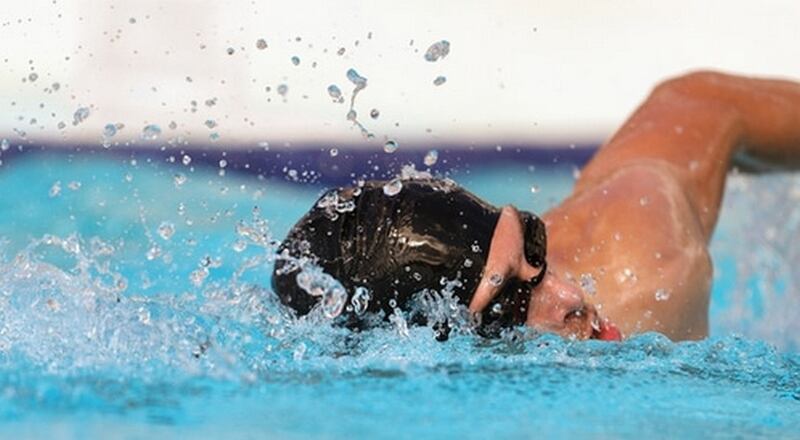 دراسة: إذا تحب السباحة في الماء البارد؛ إذا لديك فرصة لإنقاص وزنك