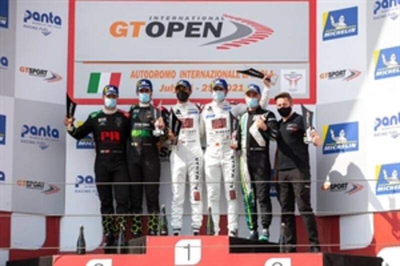 الفيصل الزبير يفوز بكأس سباق في إيطاليا