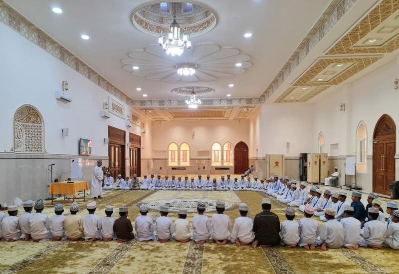 اختتام الملتقيات الصيفية “مشاعل النور” و “صيفنا مميز”