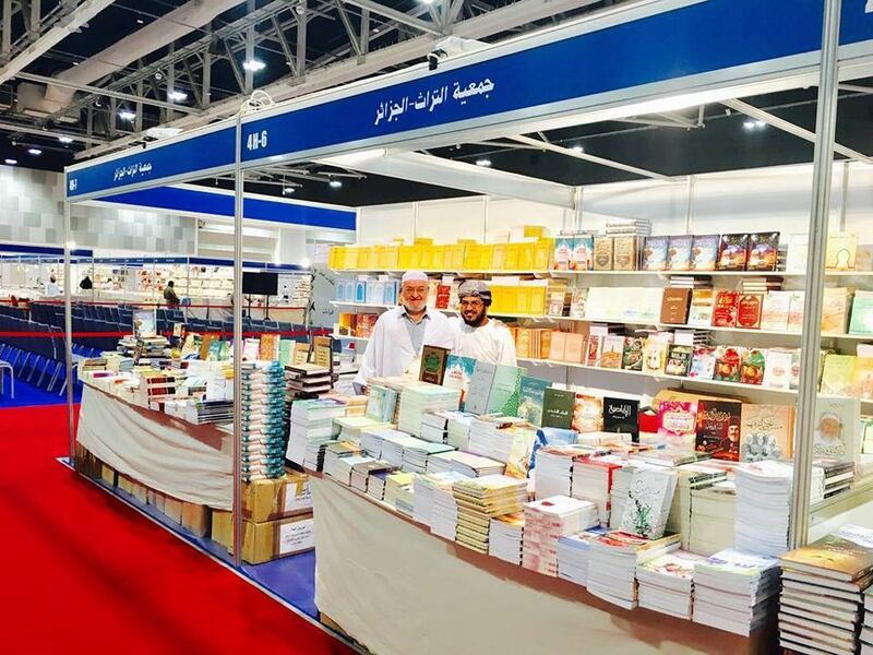 في حوار مع “أثير”: أكاديمي جزائري يكشف سر حبّه لعمان وزياراته التي تعدّت الـ 50