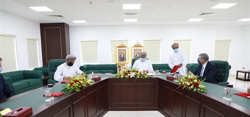 حجز أرض لمشروع جديد في الدقم