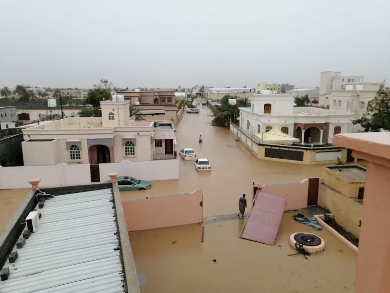 هل تريد التبرع لمساعدة المتضررين من شاهين: هنا مبادرتان تتيحان لك ذلك