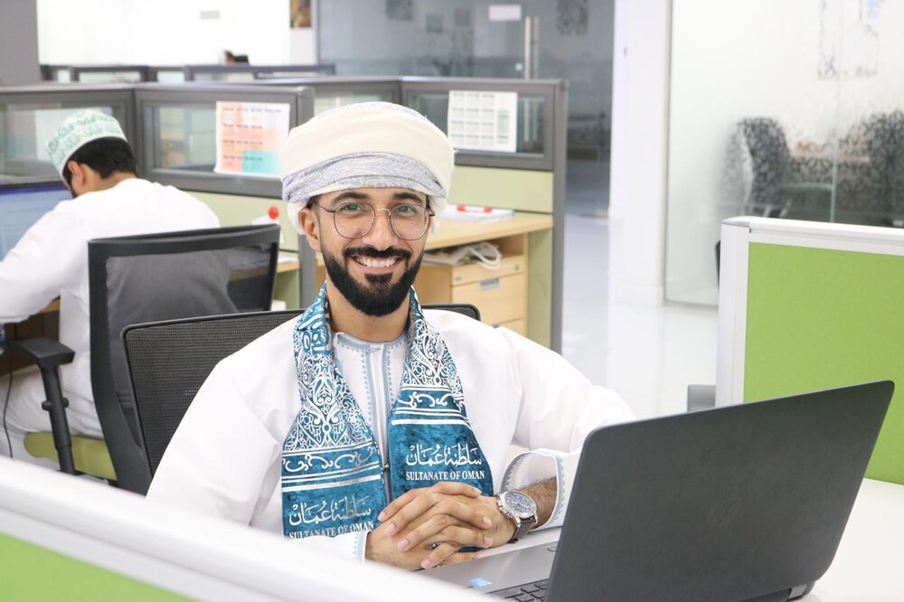 بتنظيم من “غرفة التجارة” بجنوب الباطنة: مسؤولون يناقشون التحديات والحلول التمويلية للمؤسسات الصغيرة والمتوسطة