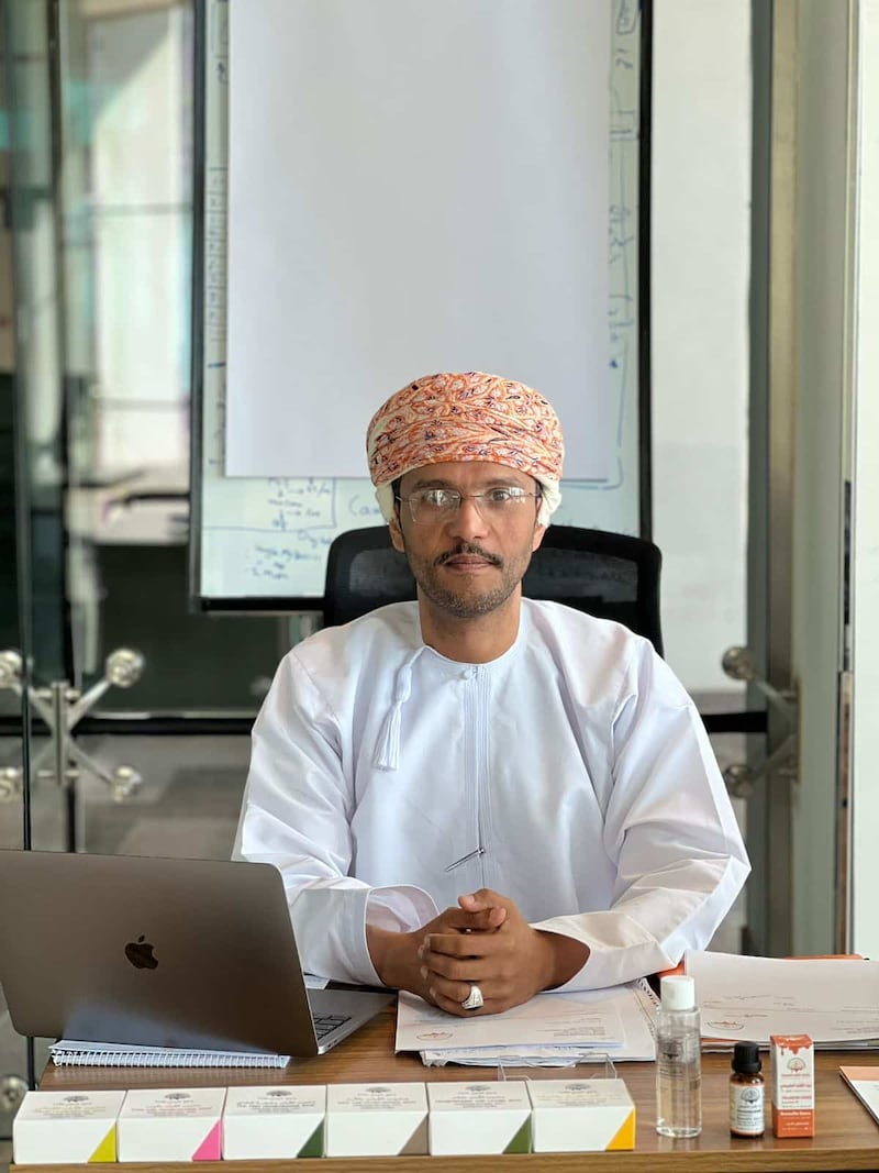 عُمانيان يحوّلان شغفهما باللبان إلى مشروع تجاري ناجح محليًا وعالميًا