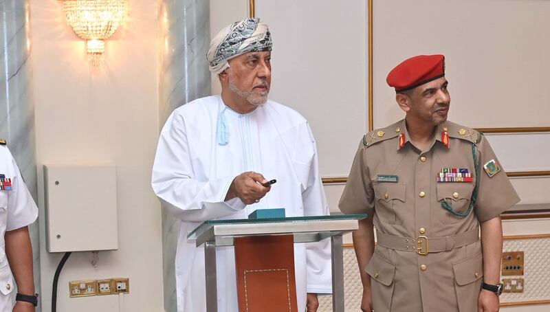 سمو السيد شهاب يُدشن الموقع الإلكتروني لأكاديمية الدراسات الإستراتيجية والدفاعية