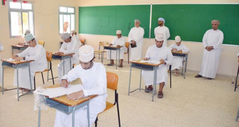 تواصل الاستعدادات لتحصين طلبة الدبلوم العام